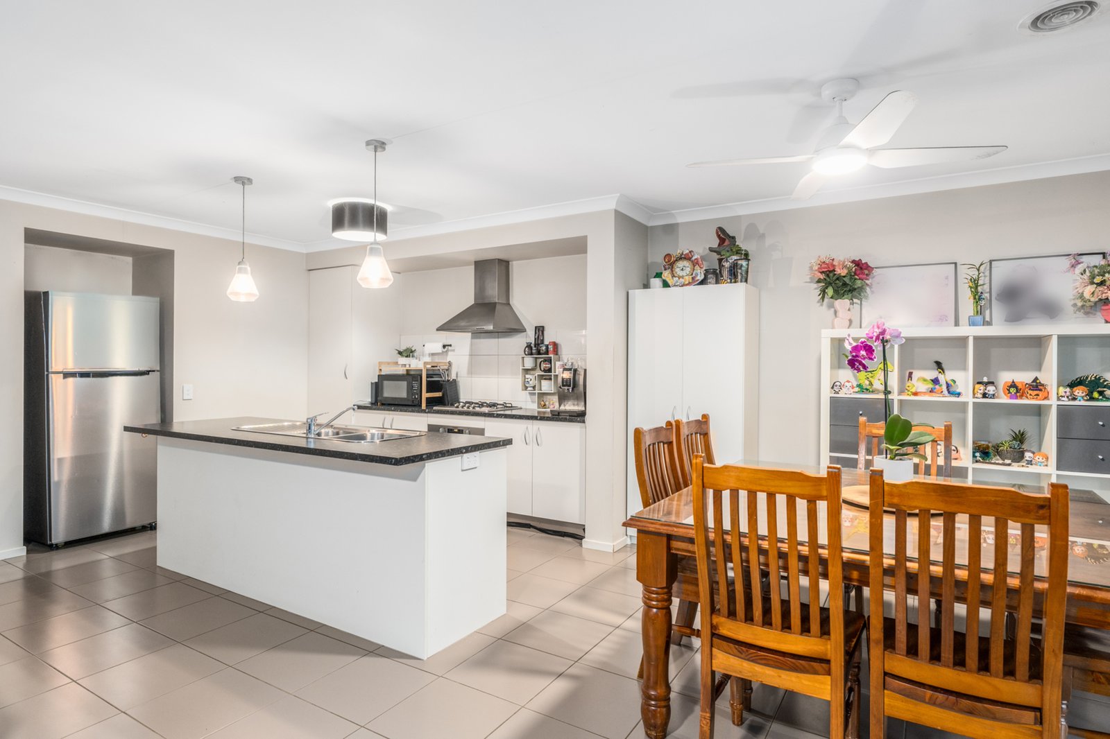 Gallery: 12 Sandridge Street