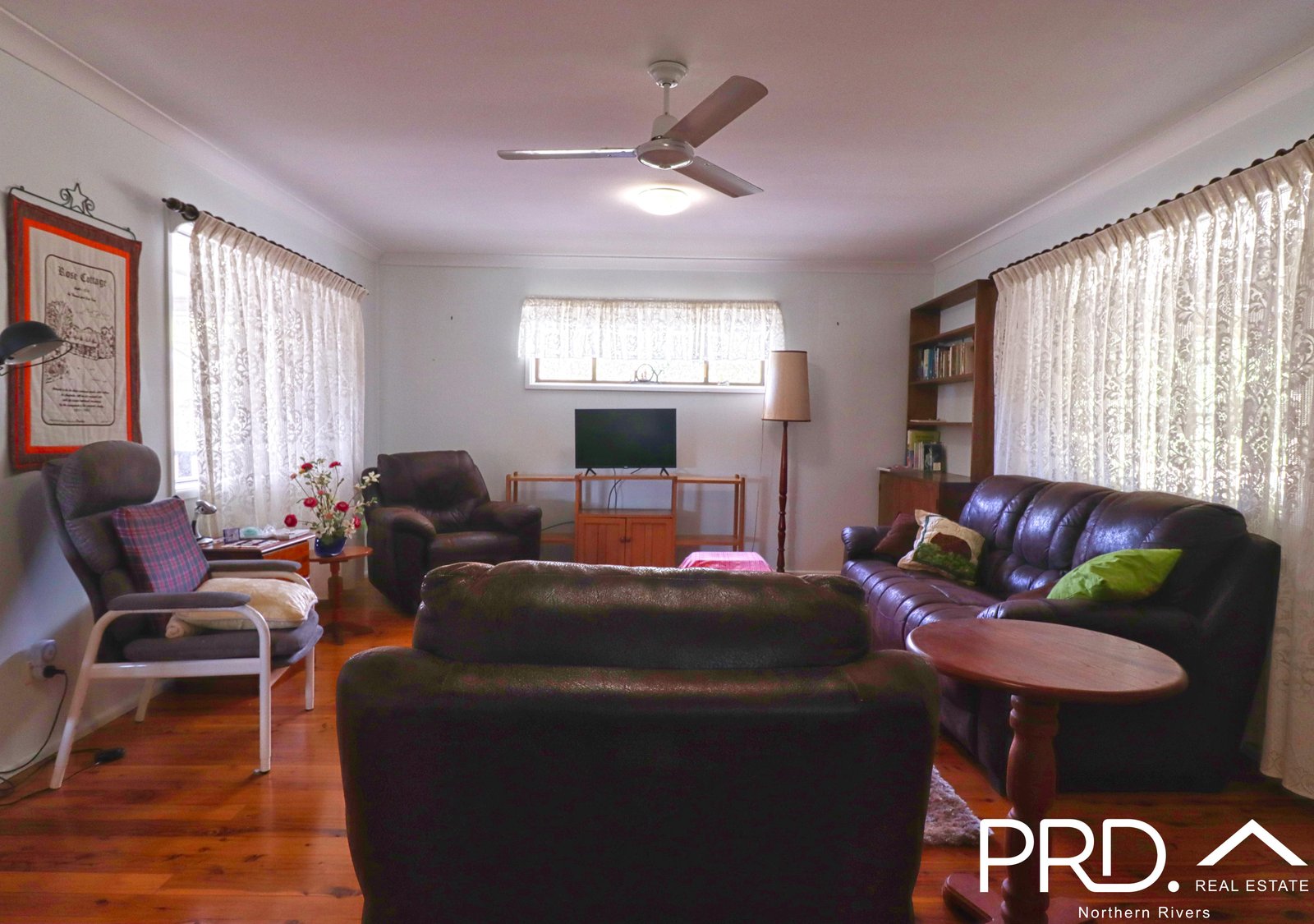 12 Saville Street GENEVA 8