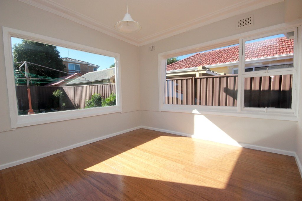 12 Scott Street KOGARAH 3