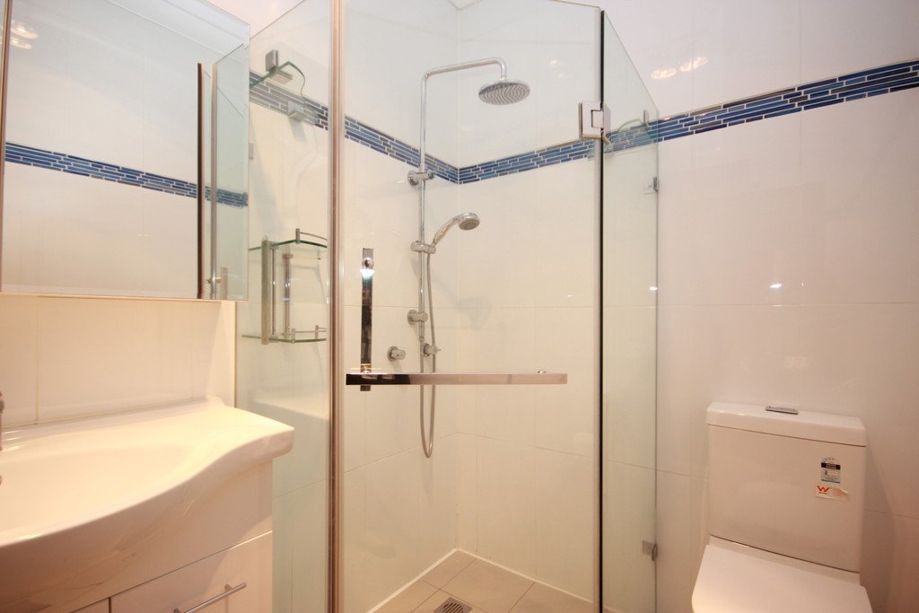 12 Scott Street KOGARAH 6