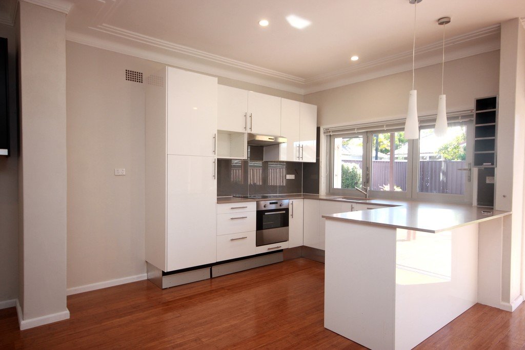 12 Scott Street KOGARAH 9