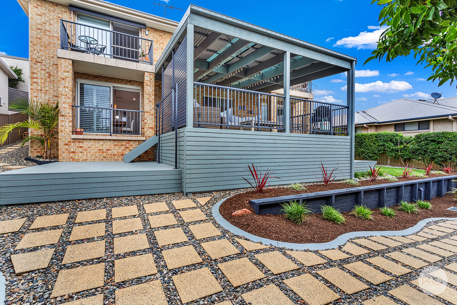 12 Seagrass Circuit CORLETTE 28