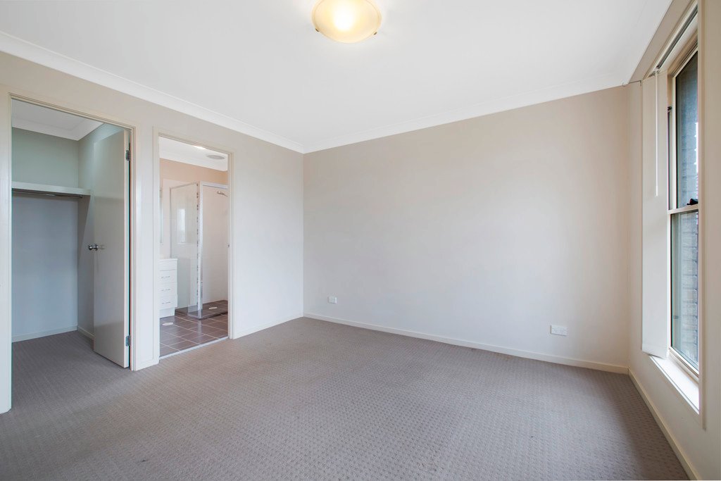 12 Semillion Ridge GILLIESTON HEIGHTS 5
