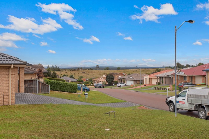12 Semillon Ridge GILLIESTON HEIGHTS 4
