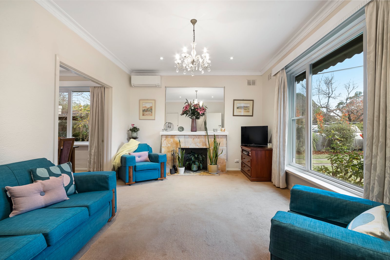 Gallery: 12 Sheppard Street