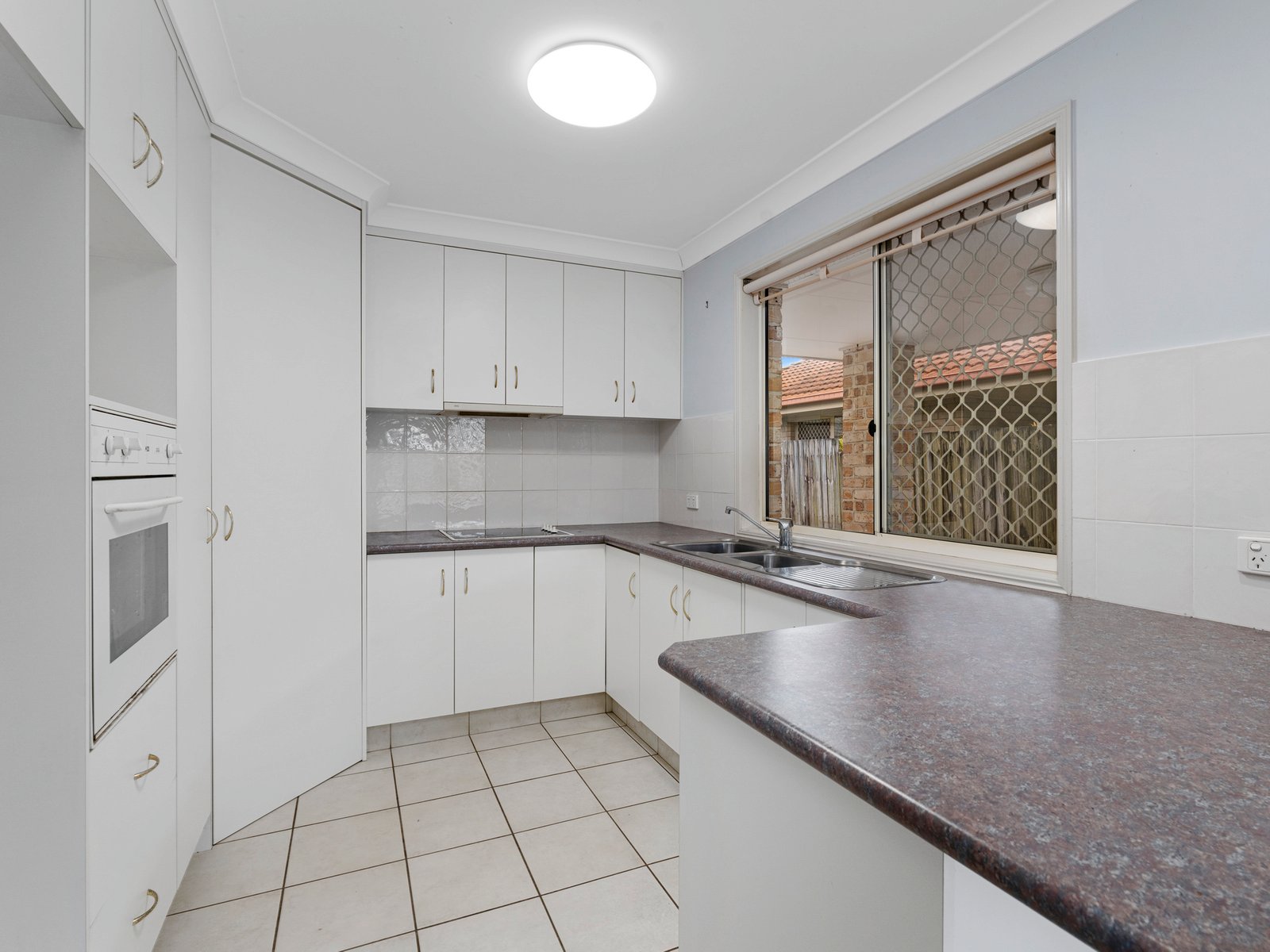 1/2 Shore Place KINGSCLIFF 3