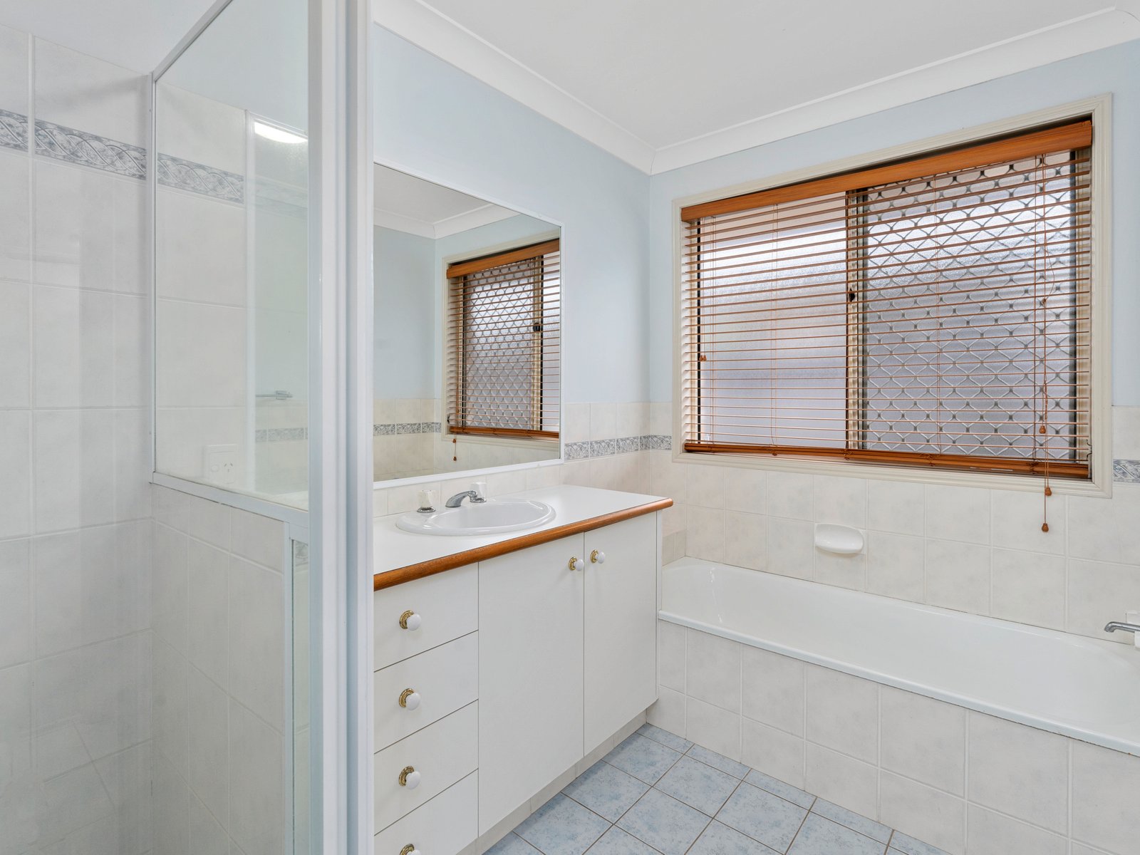 1/2 Shore Place KINGSCLIFF 7