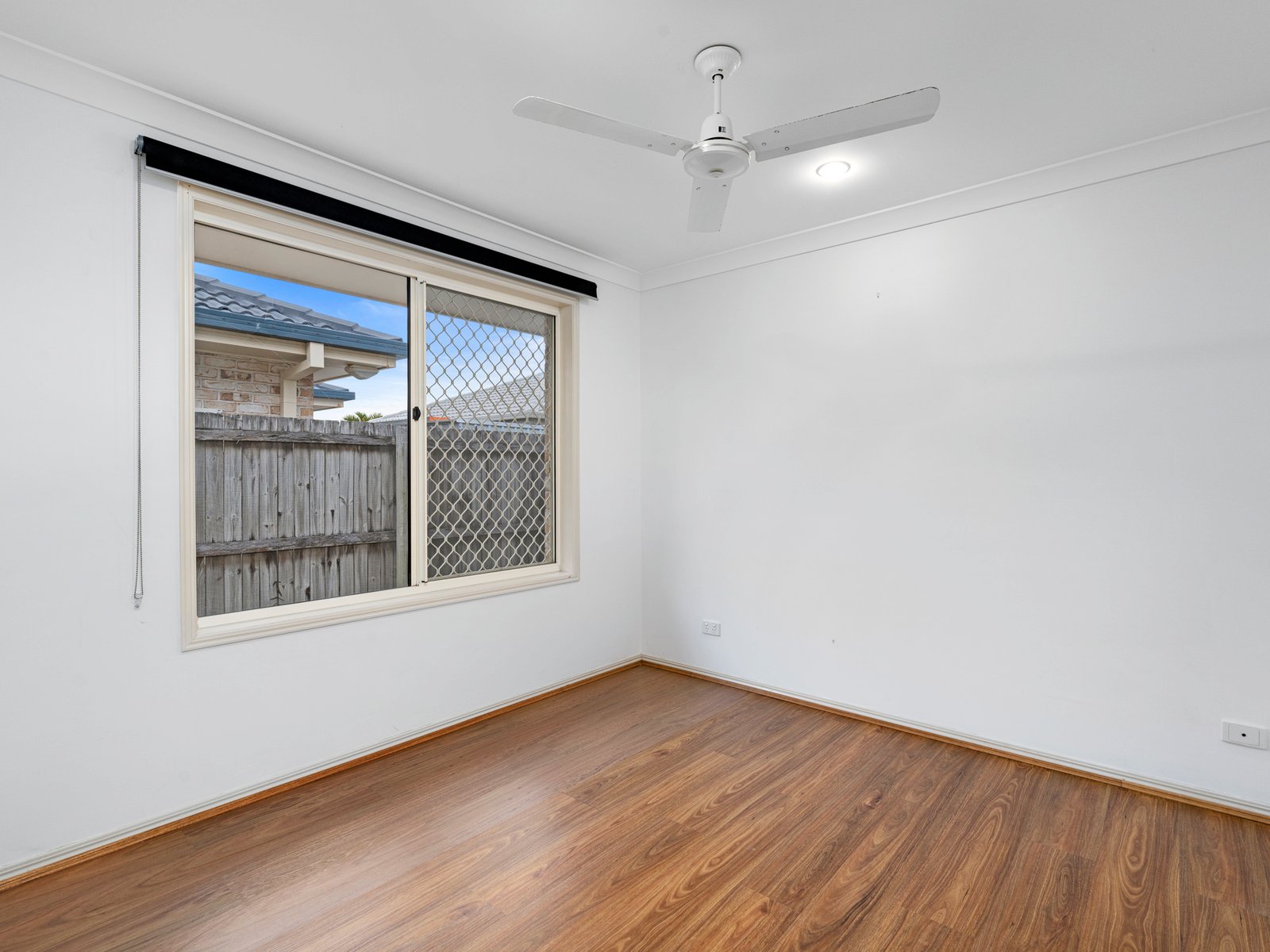 1/2 Shore Place KINGSCLIFF 8