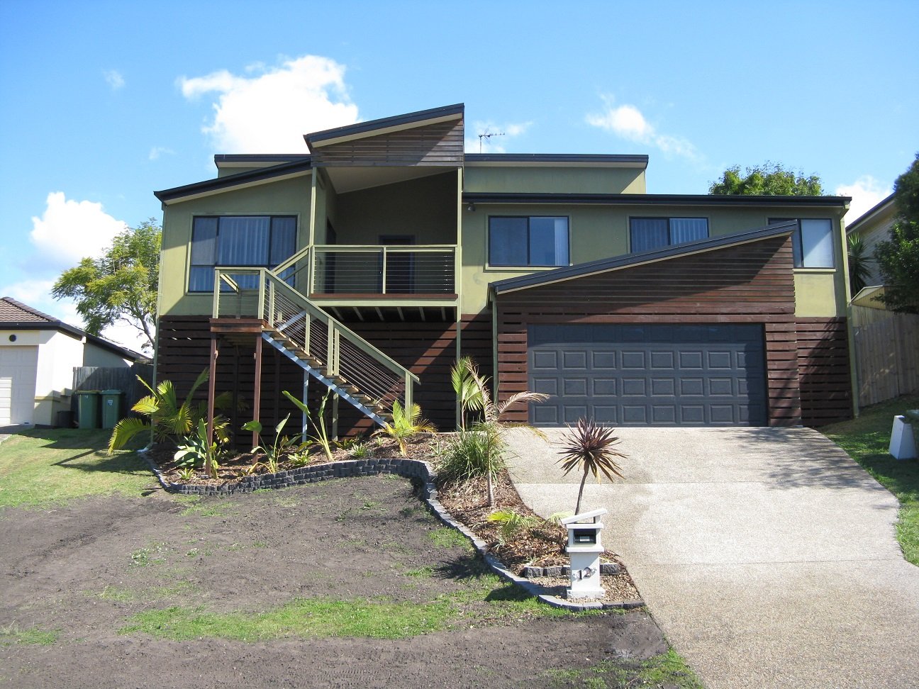 12 Sirec Way BURLEIGH HEADS 1