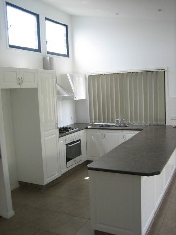 12 Sirec Way BURLEIGH HEADS 2