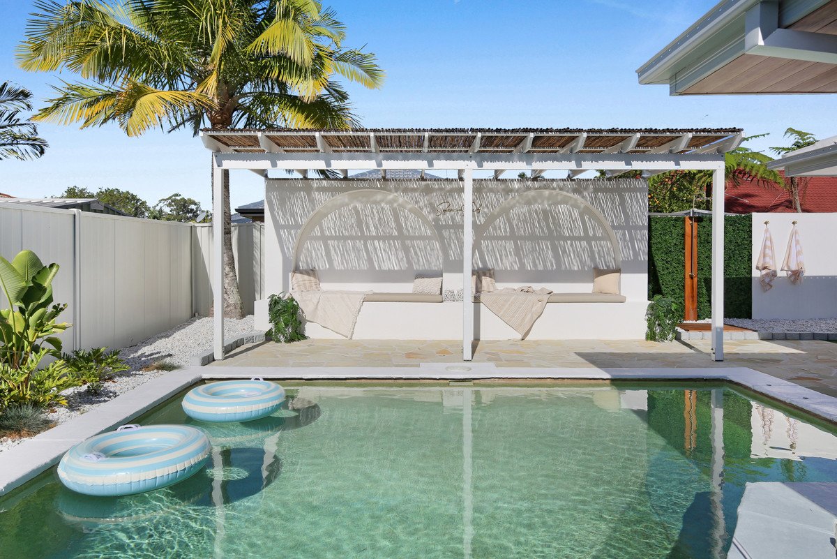 12 Sitella Crescent BURLEIGH WATERS 29