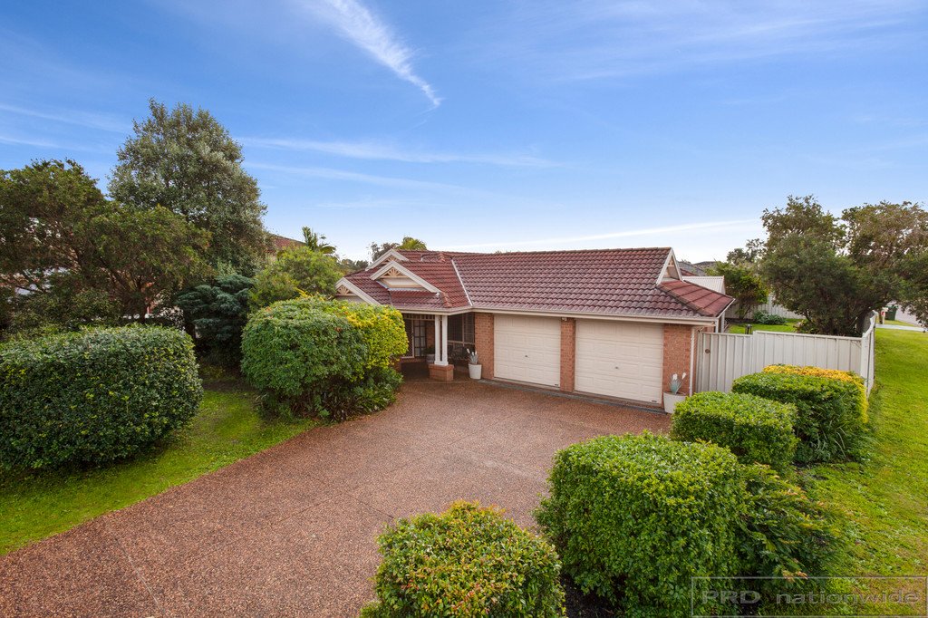 12 Somerset Drive THORNTON 1