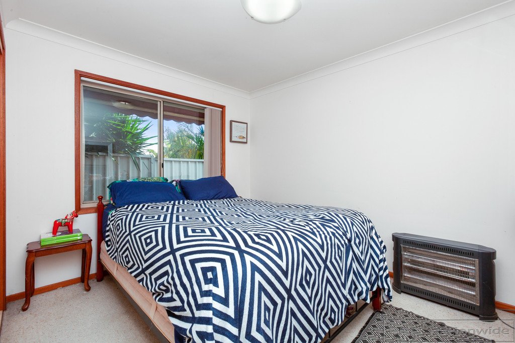 12 Somerset Drive THORNTON 21