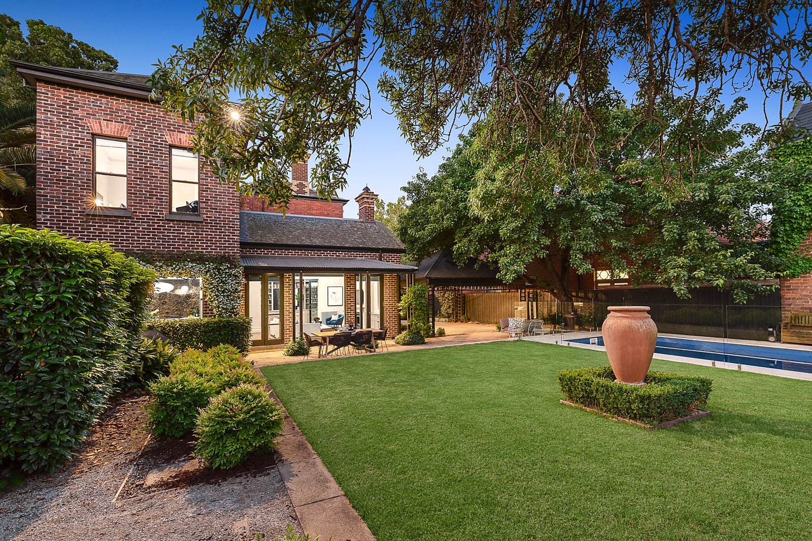 12 Sorrett Avenue, Malvern, VIC