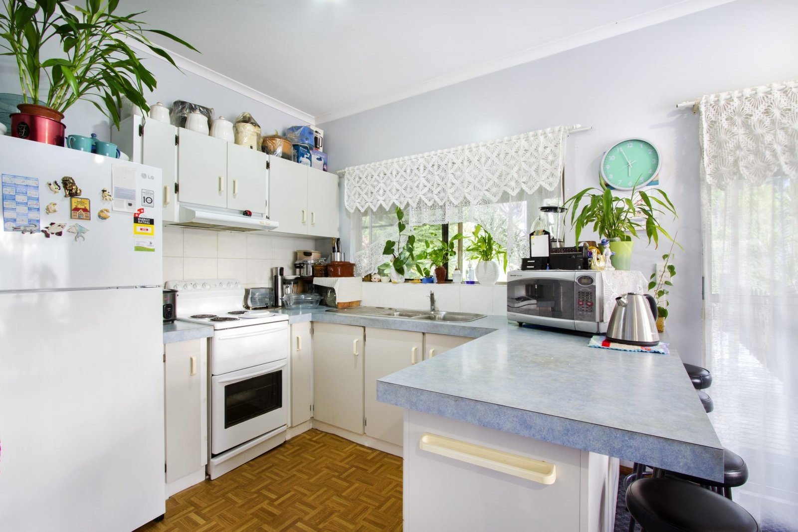 12 South Molle Blvd  CANNONVALE 2