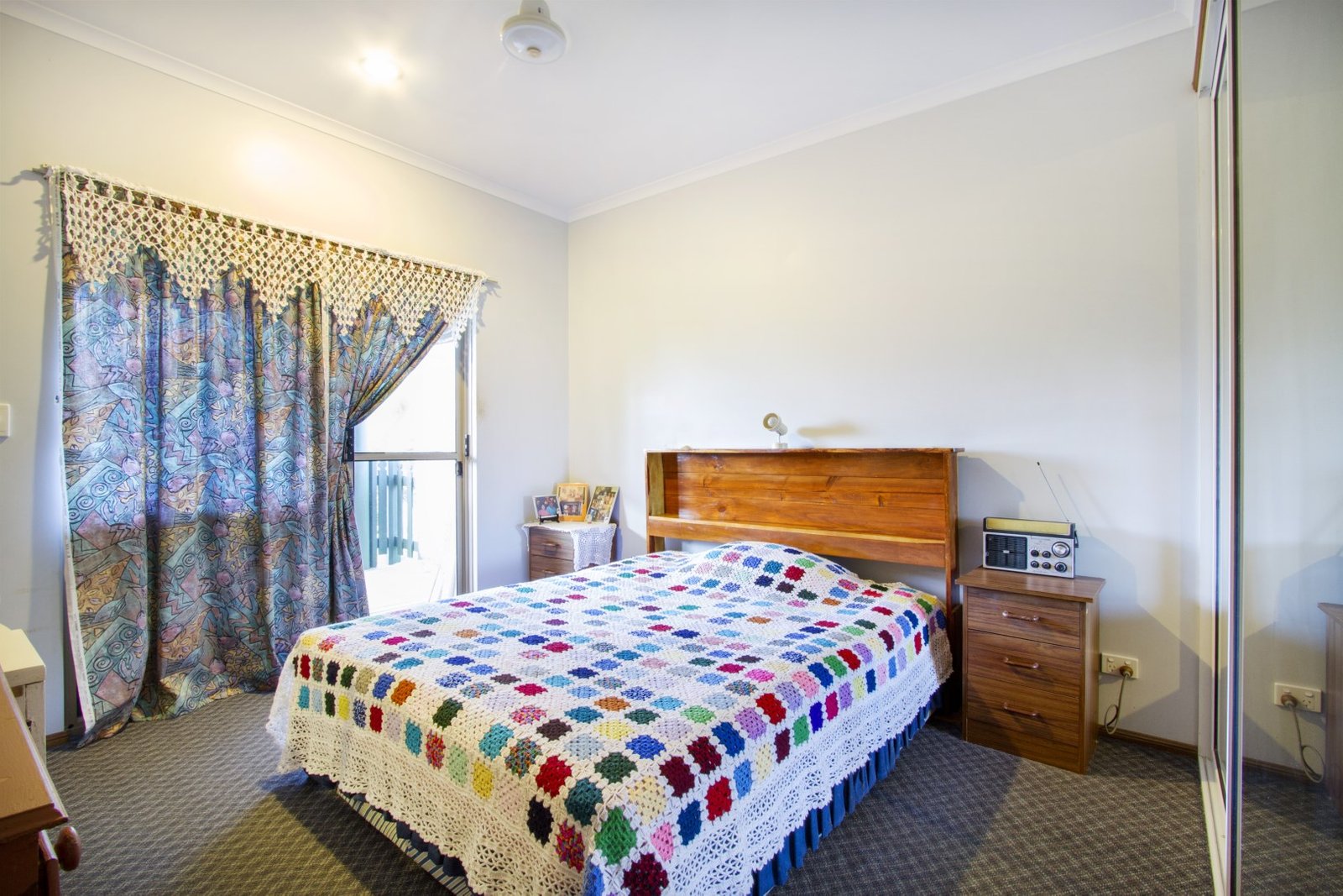 12 South Molle Blvd  CANNONVALE 3
