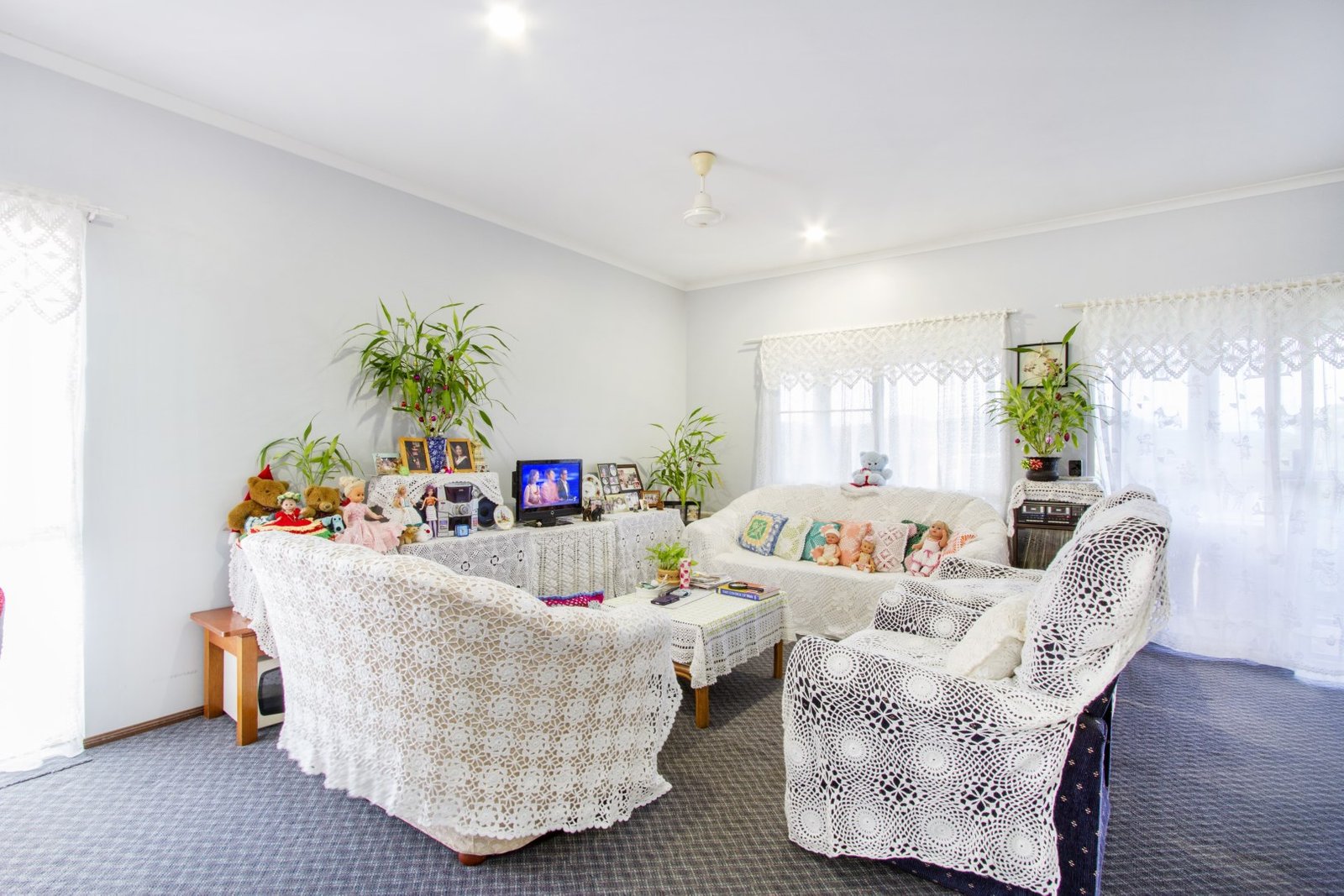 12 South Molle Blvd  CANNONVALE 5
