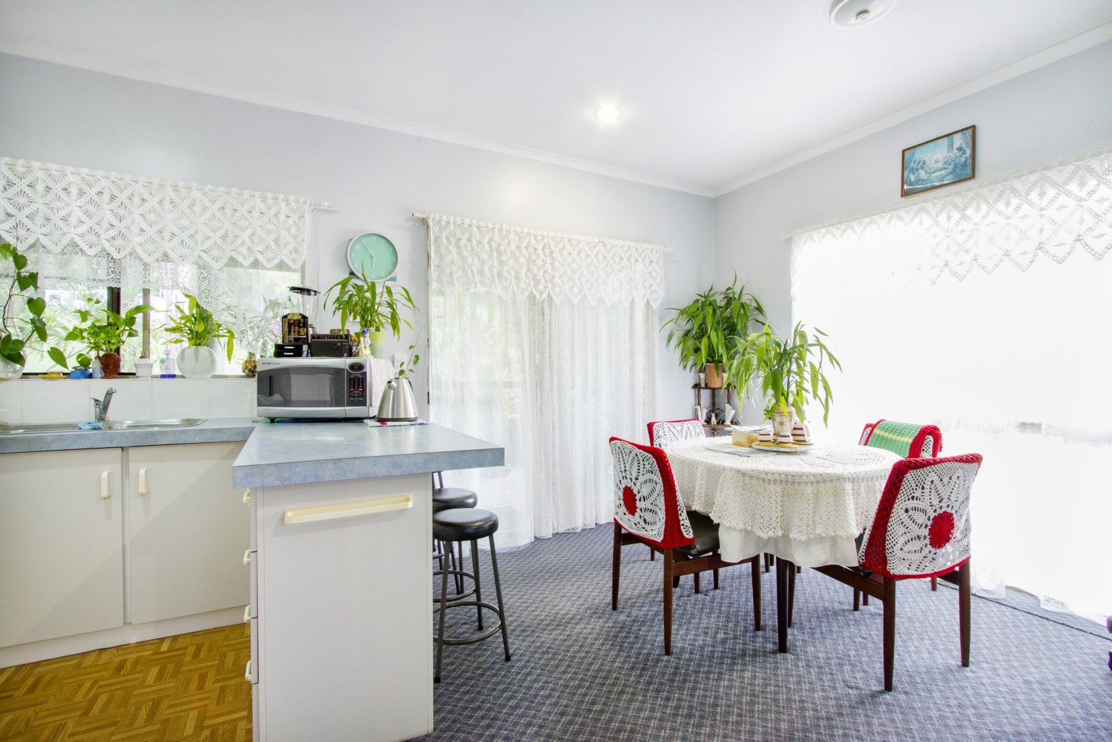 12 South Molle Blvd  CANNONVALE 7
