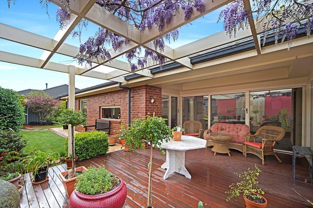 12 St Leger Close NEWINGTON 2