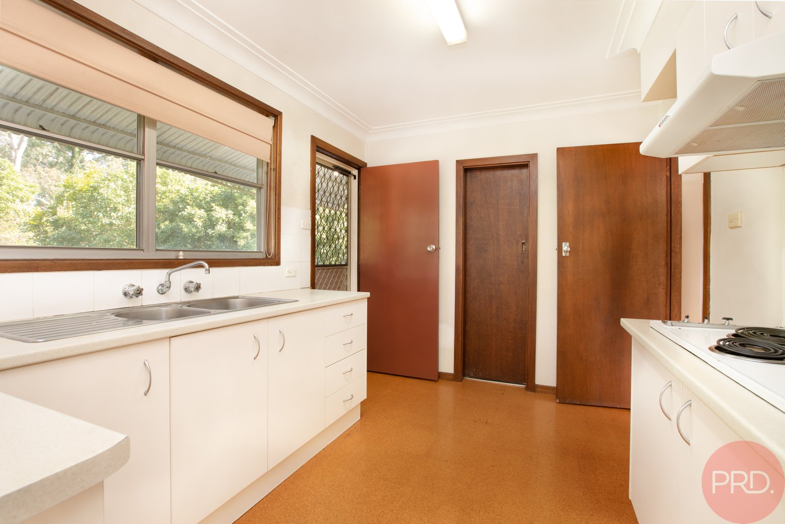 12 Stafford Close METFORD 7