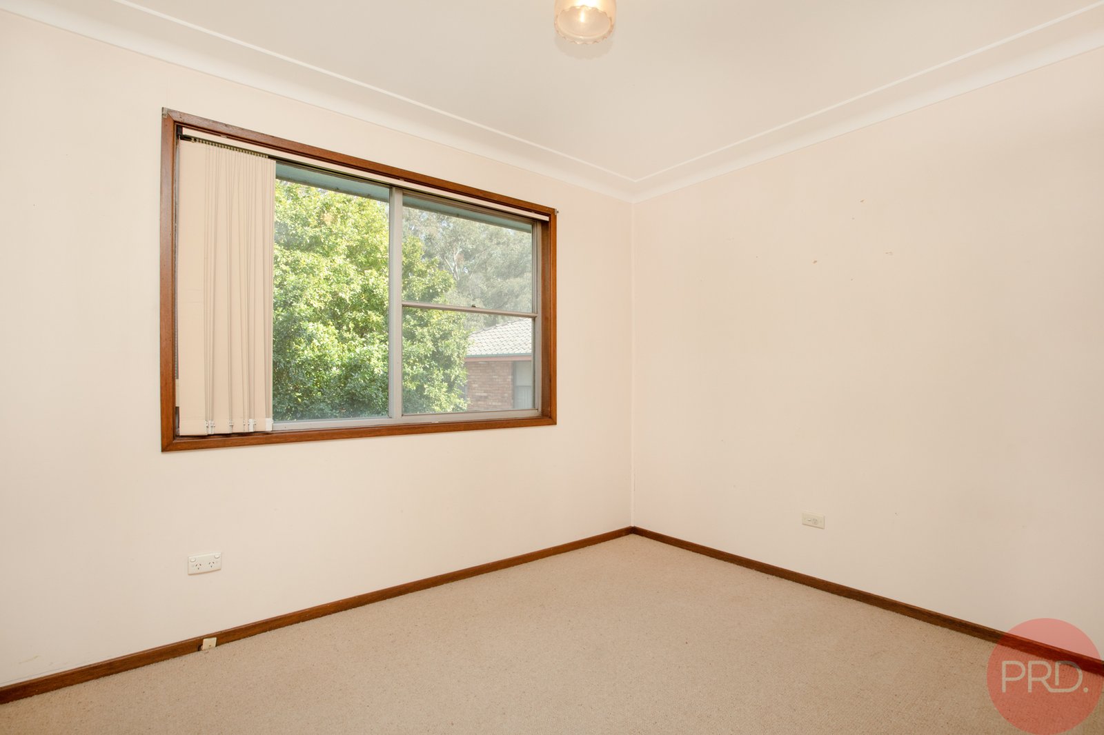 12 Stafford Close METFORD 11