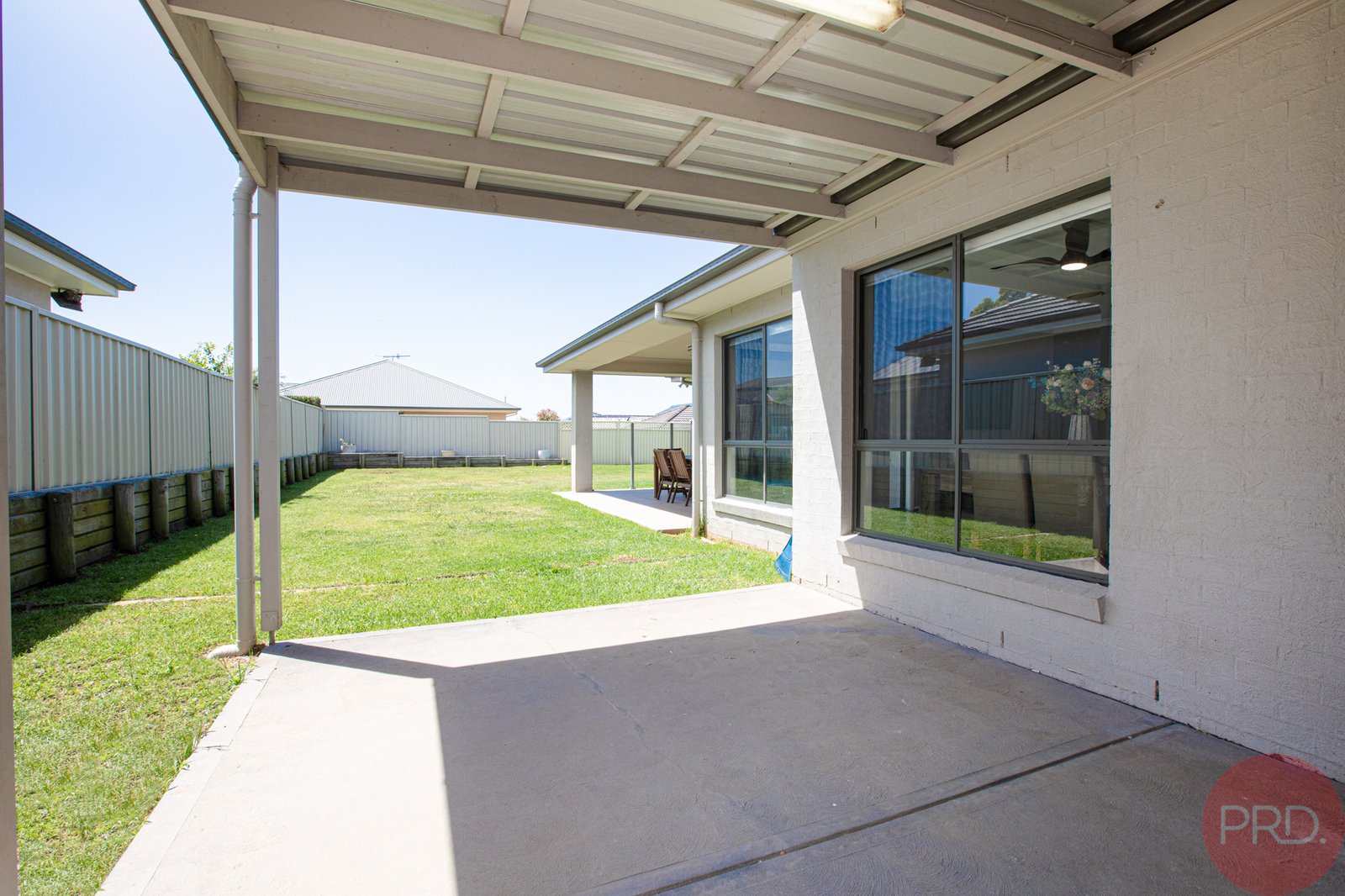 12 Stayard Drive LARGS 18