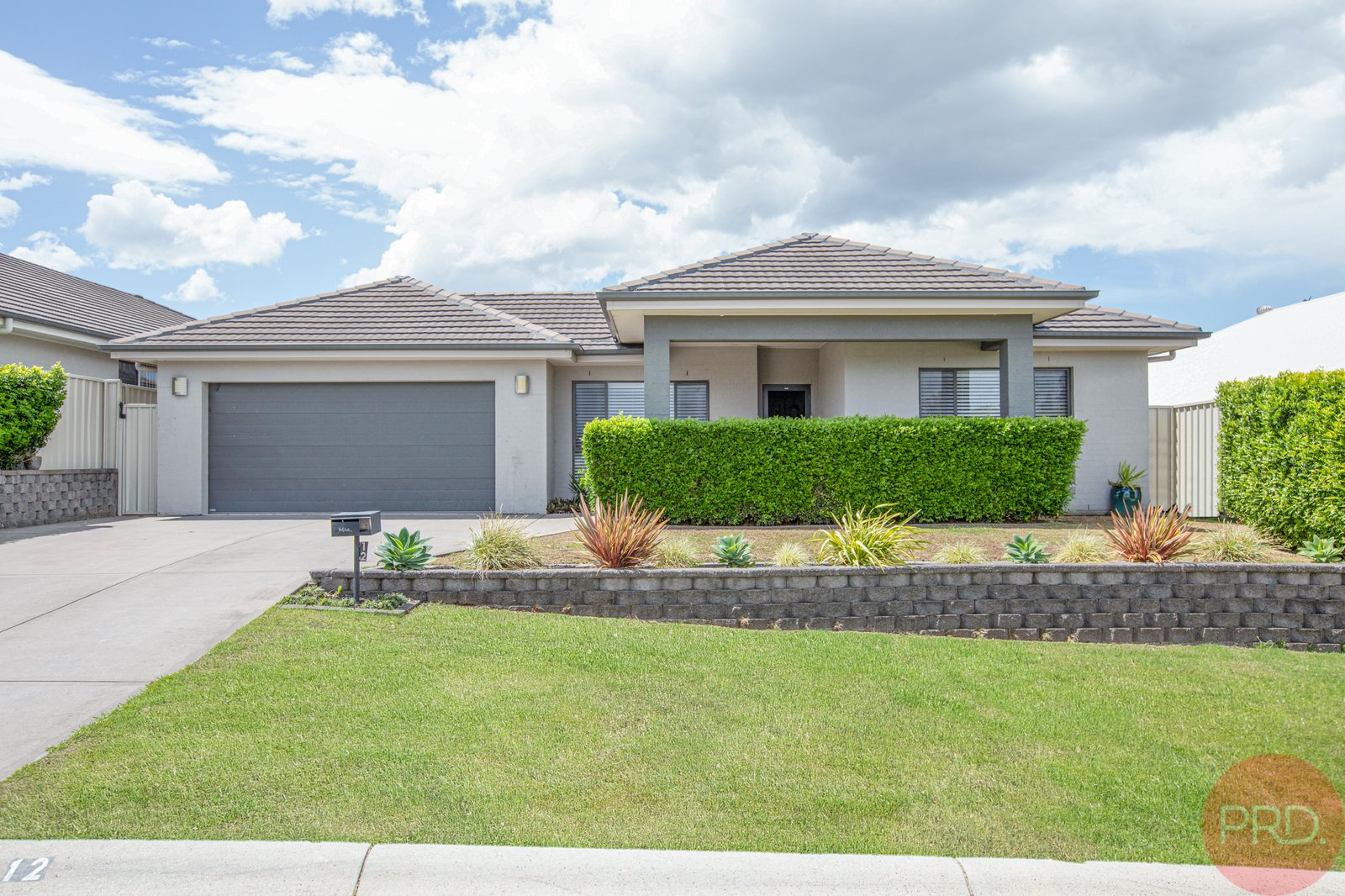 12 Stayard Drive LARGS 23