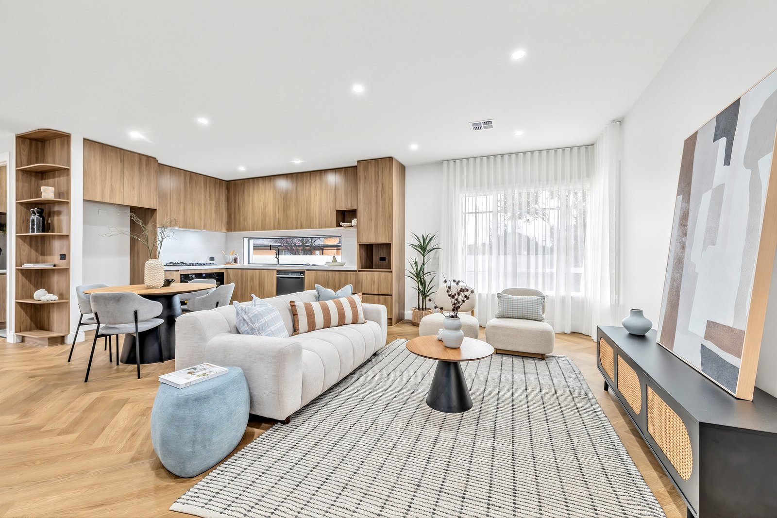 Gallery: 1/2 Strelden Avenue