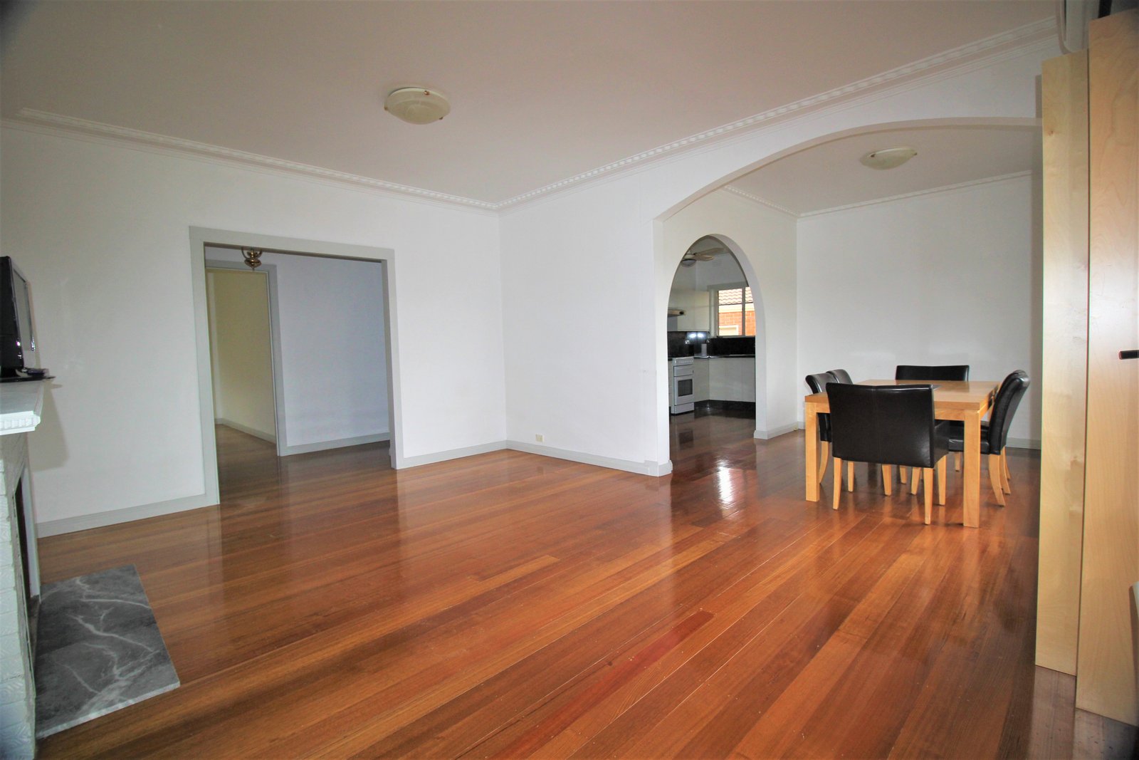 Gallery: 1/2 Strelden Avenue