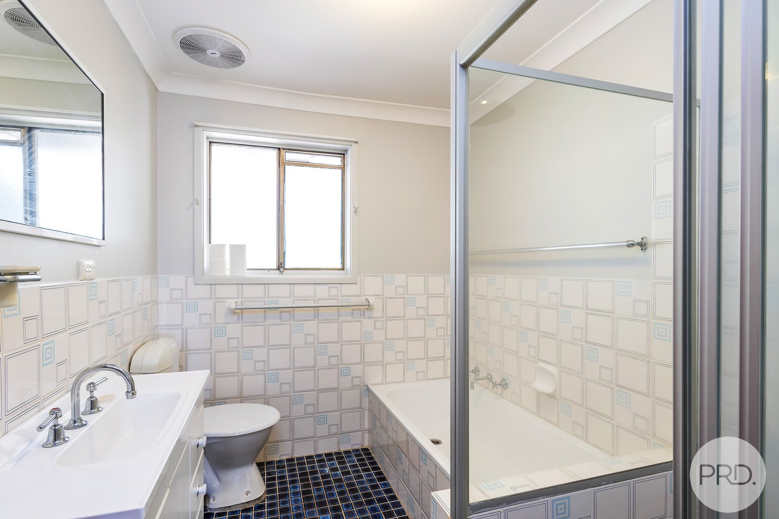 12 Stubby Street NELSON BAY 15