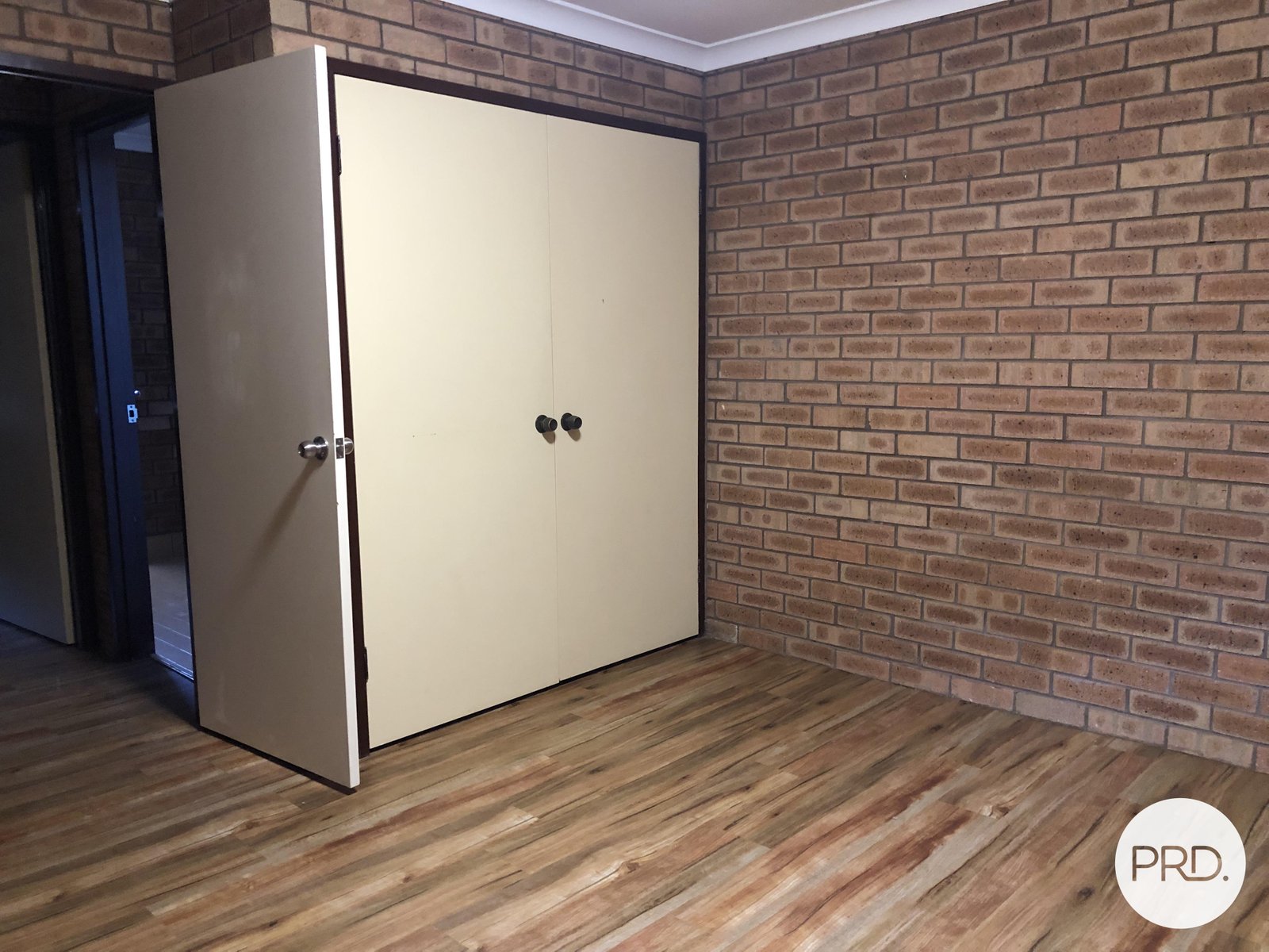 1/2 Sun Court MILLARS WELL 7