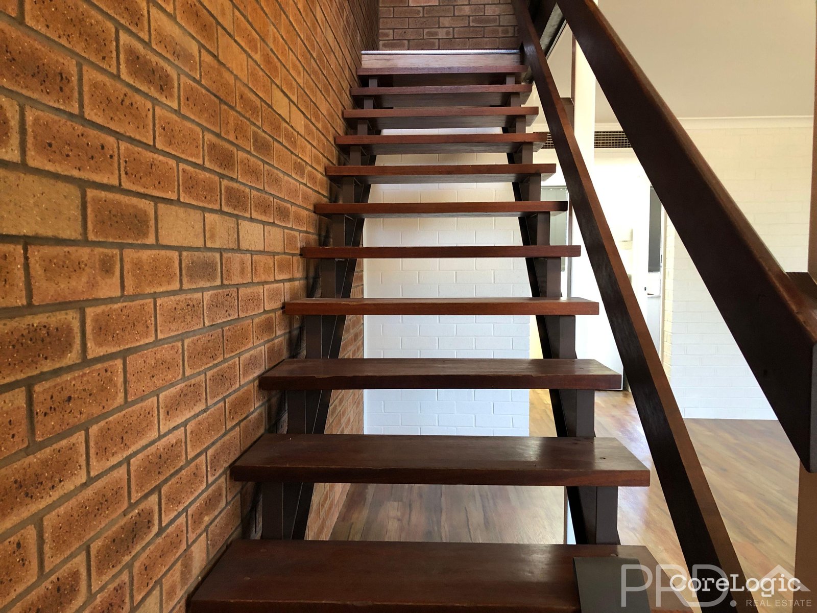 1/2 Sun Court MILLARS WELL 4