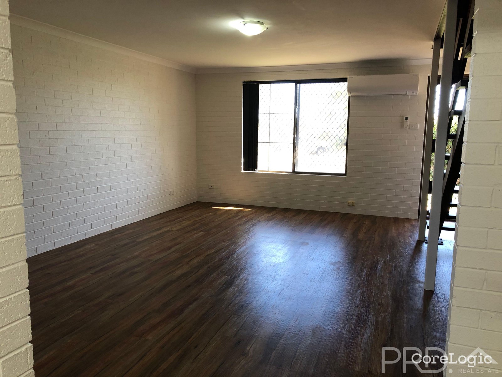 1/2 Sun Court MILLARS WELL 5