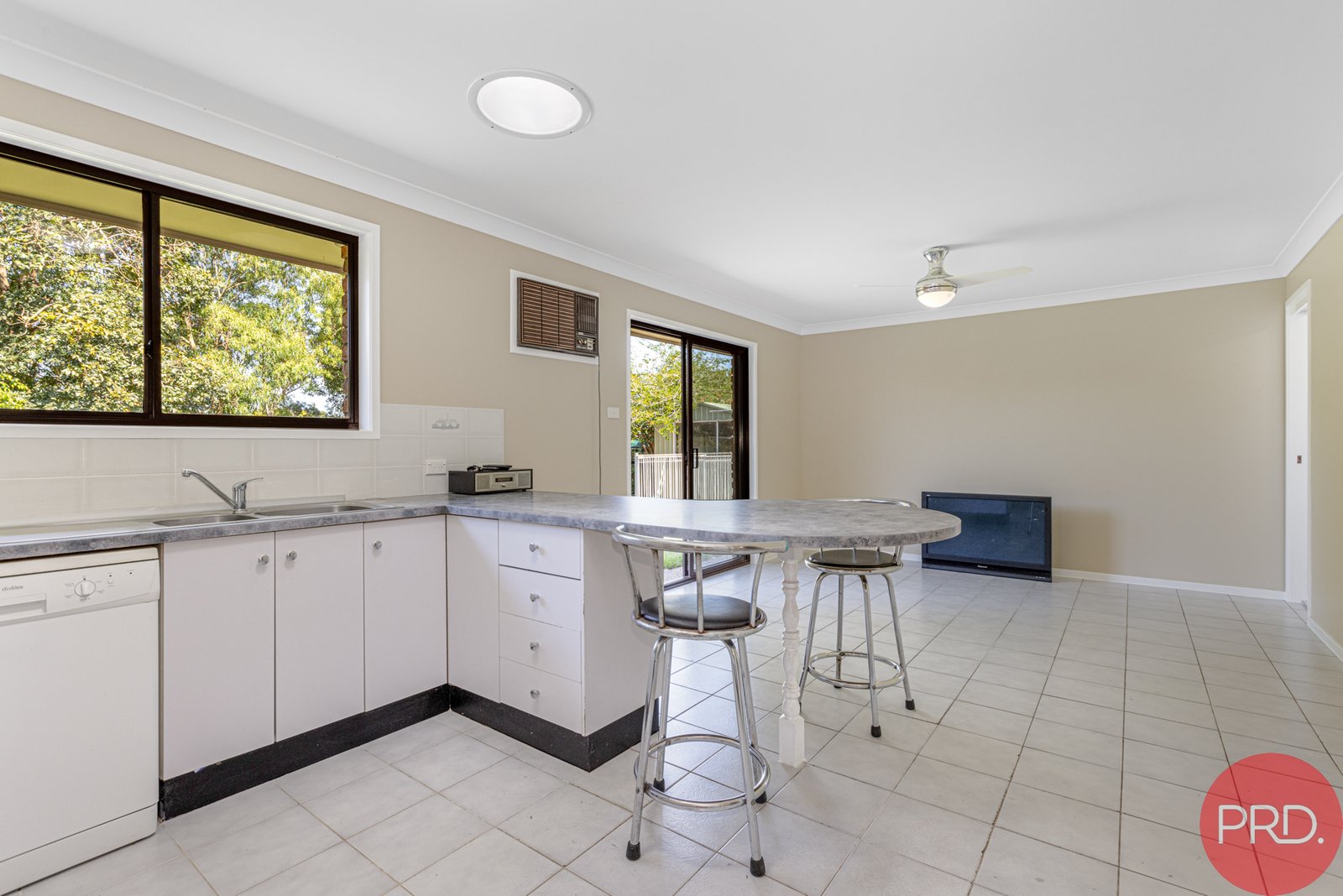 12 Sussex Close RAYMOND TERRACE 10