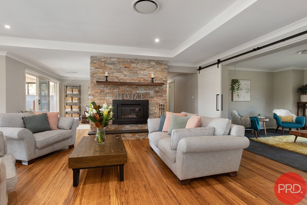 12 Sutton Grove BRANXTON 2