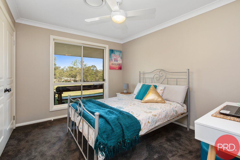 12 Sutton Grove BRANXTON 20