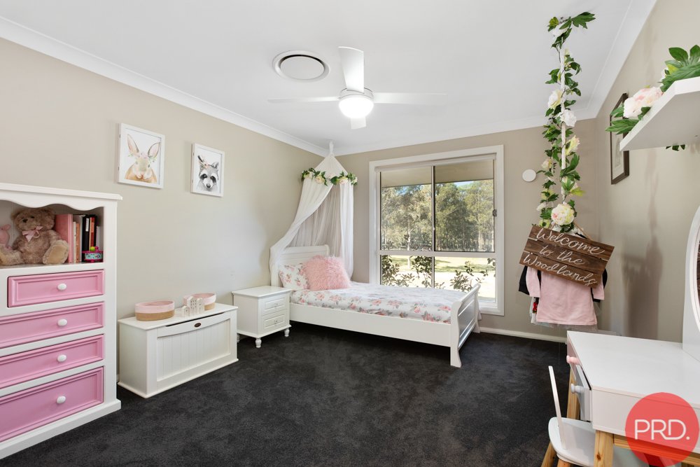12 Sutton Grove BRANXTON 21