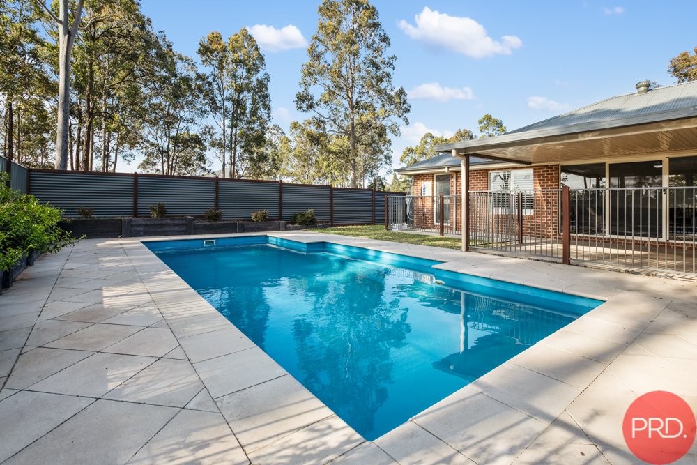 12 Sutton Grove BRANXTON 29