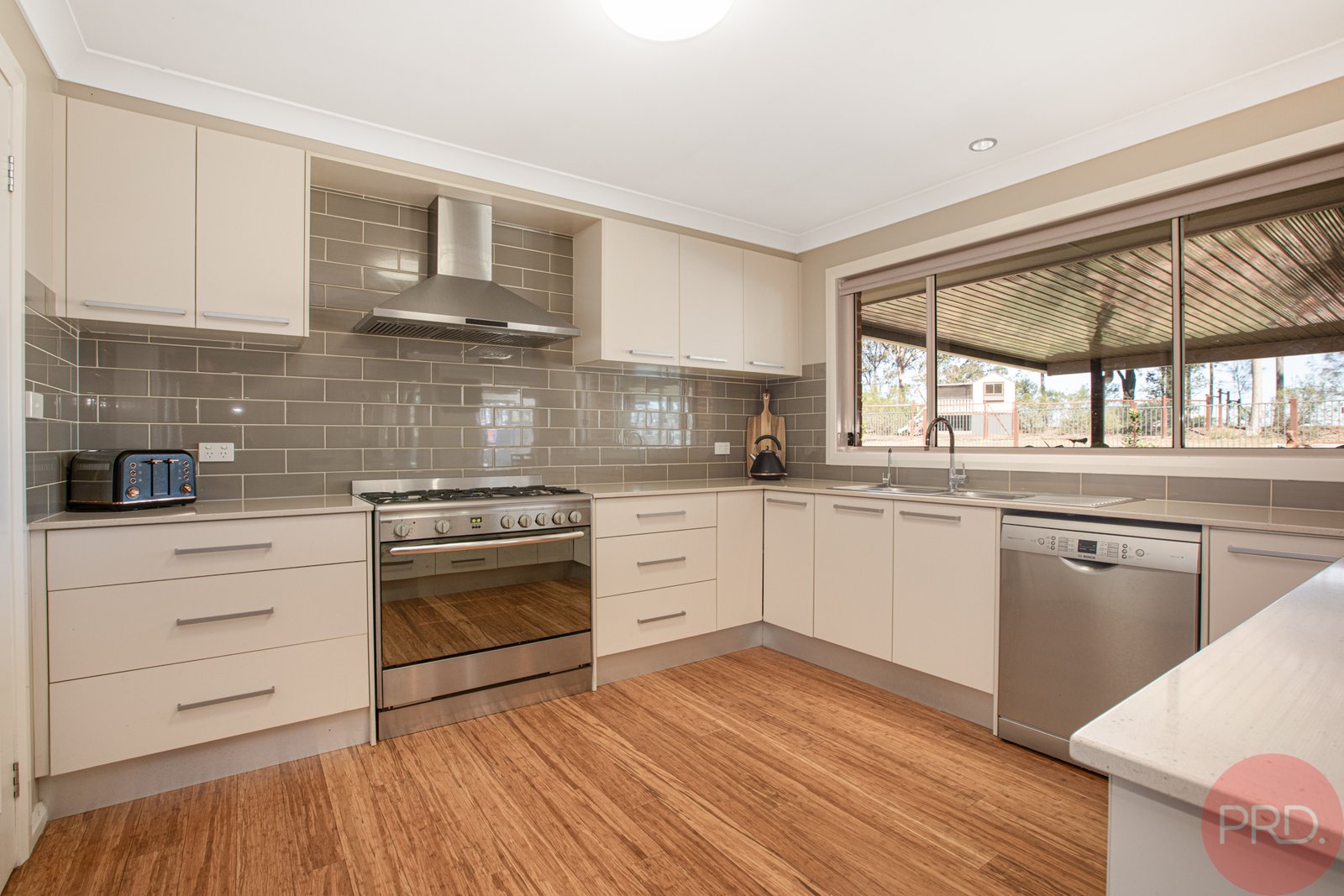 12 Sutton Grove BRANXTON 5