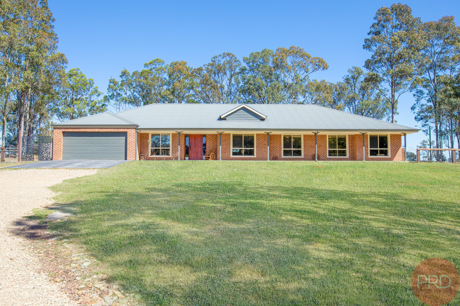 12 Sutton Grove BRANXTON 21