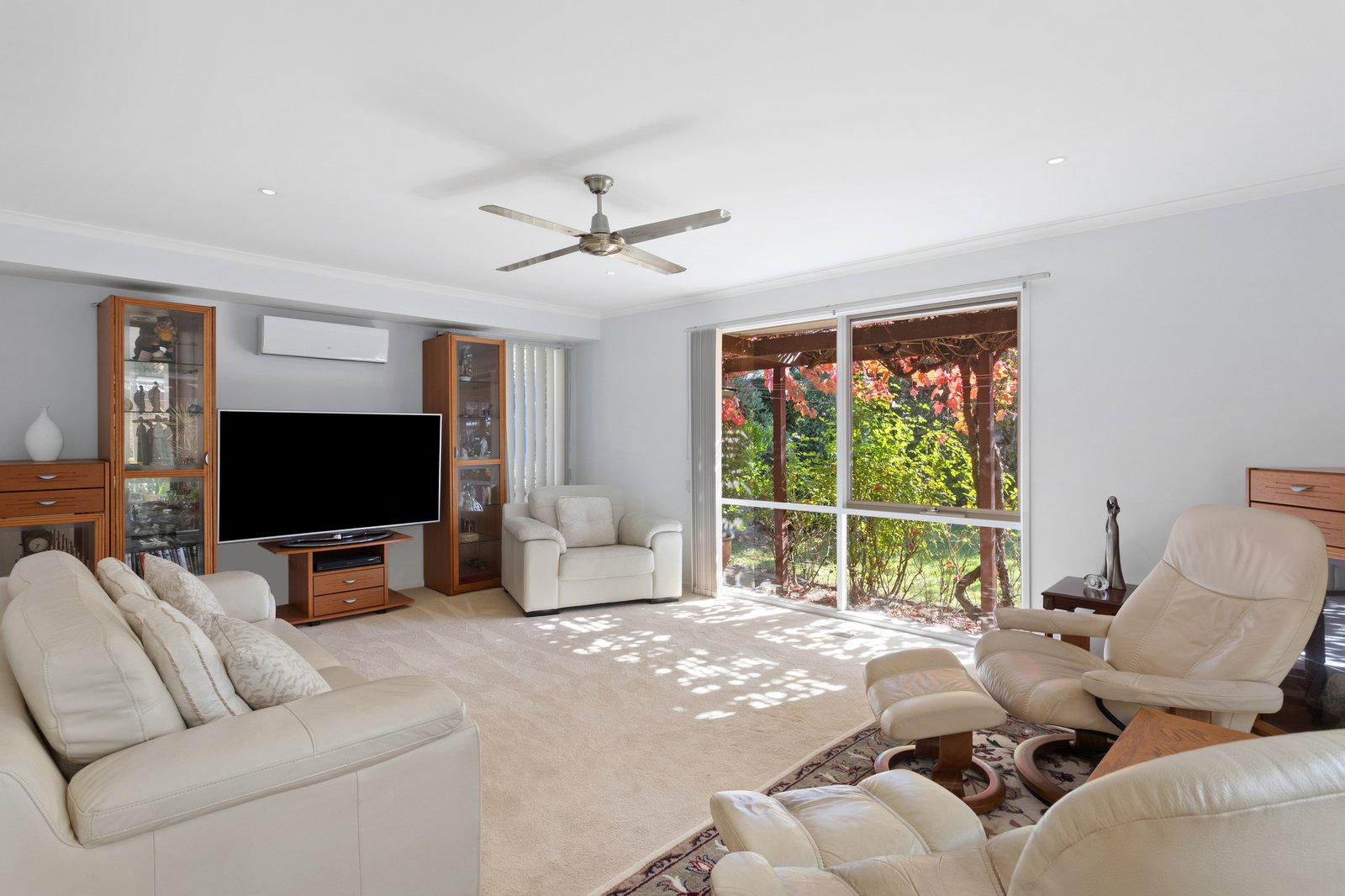 Gallery: 12 Sweetwater Drive