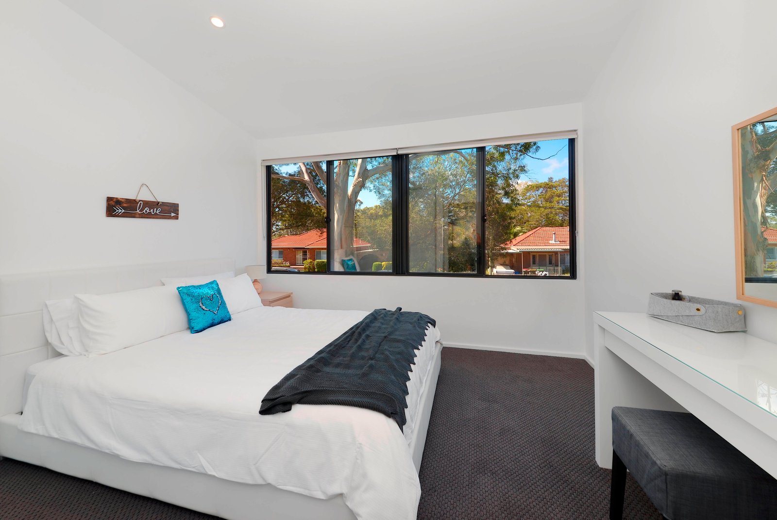 12 Swinbourne Street BOTANY 11