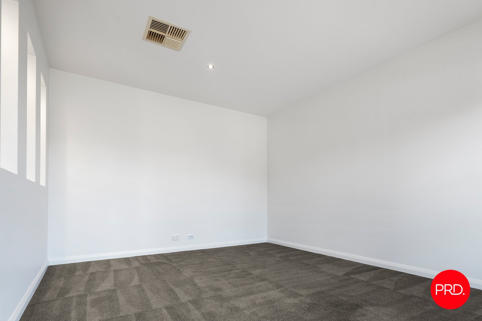 12 Symbester Crescent EAGLEHAWK 6