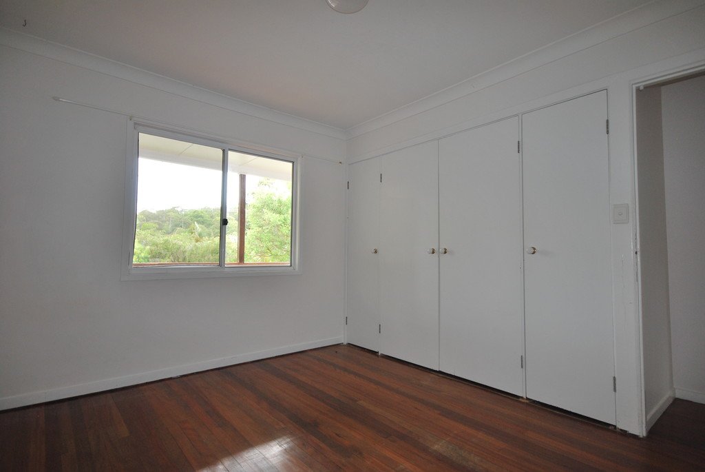 12 Tabilban Street BURLEIGH HEADS 3