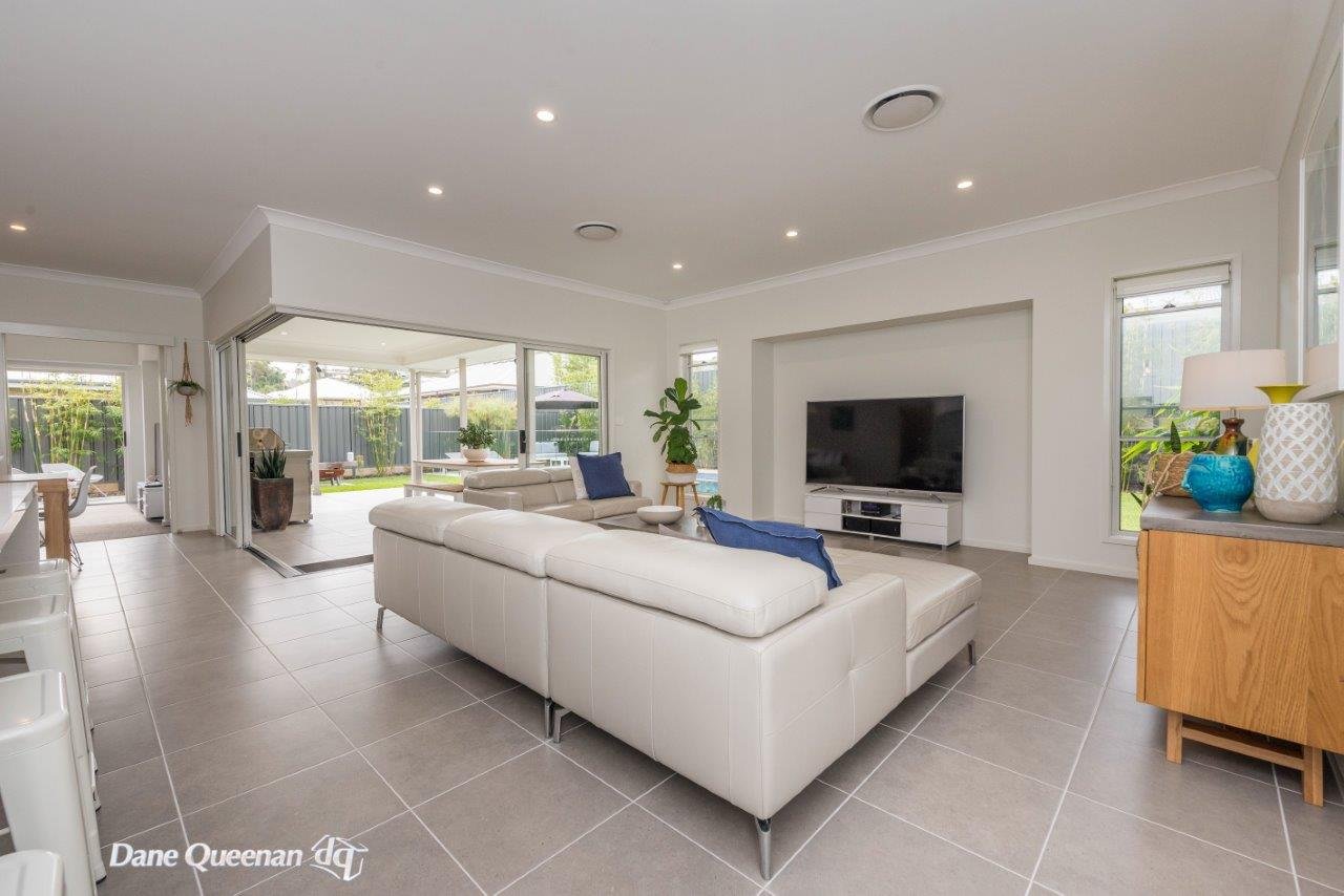 12 Tacking Place CORLETTE 4