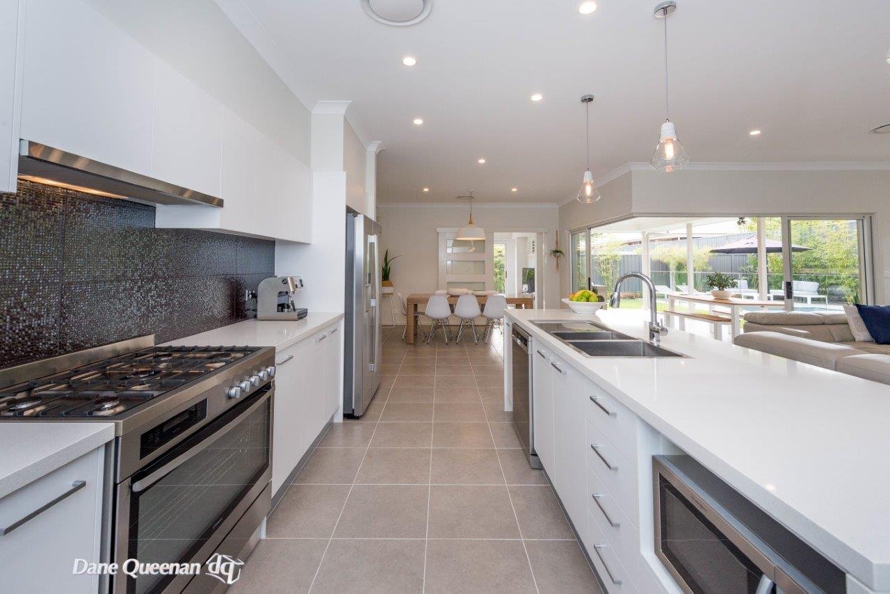 12 Tacking Place CORLETTE 16