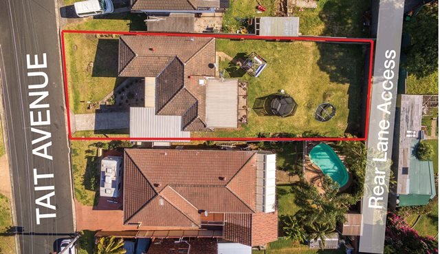 12 Tait Avenue KANAHOOKA 3