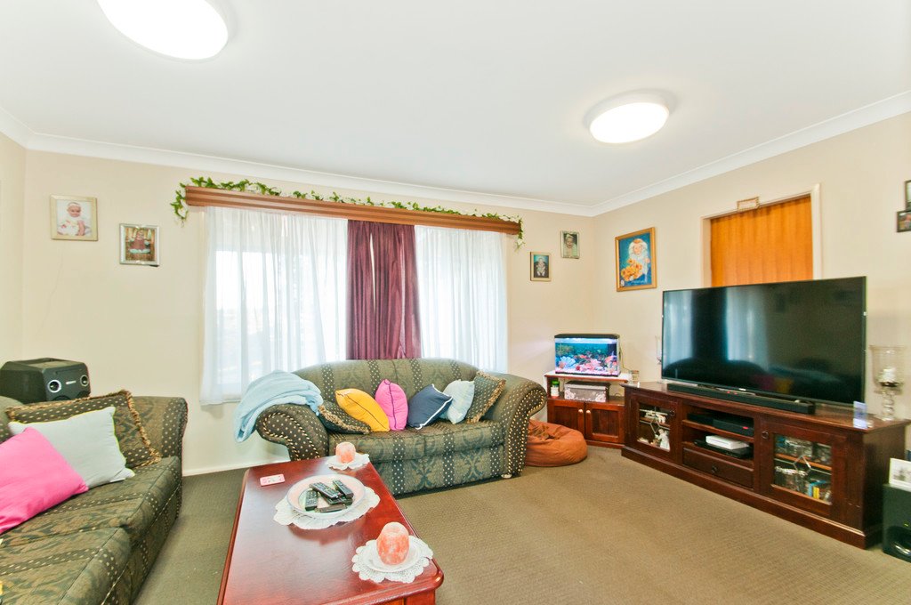 12 Tait Avenue KANAHOOKA 5