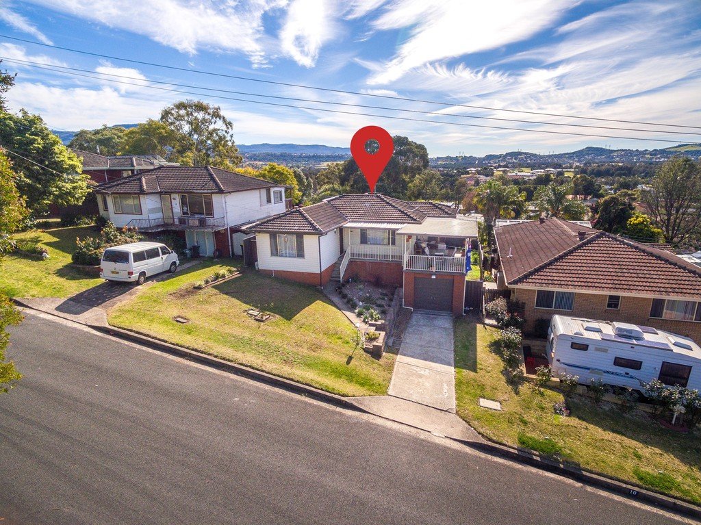 12 Tait Avenue KANAHOOKA 12