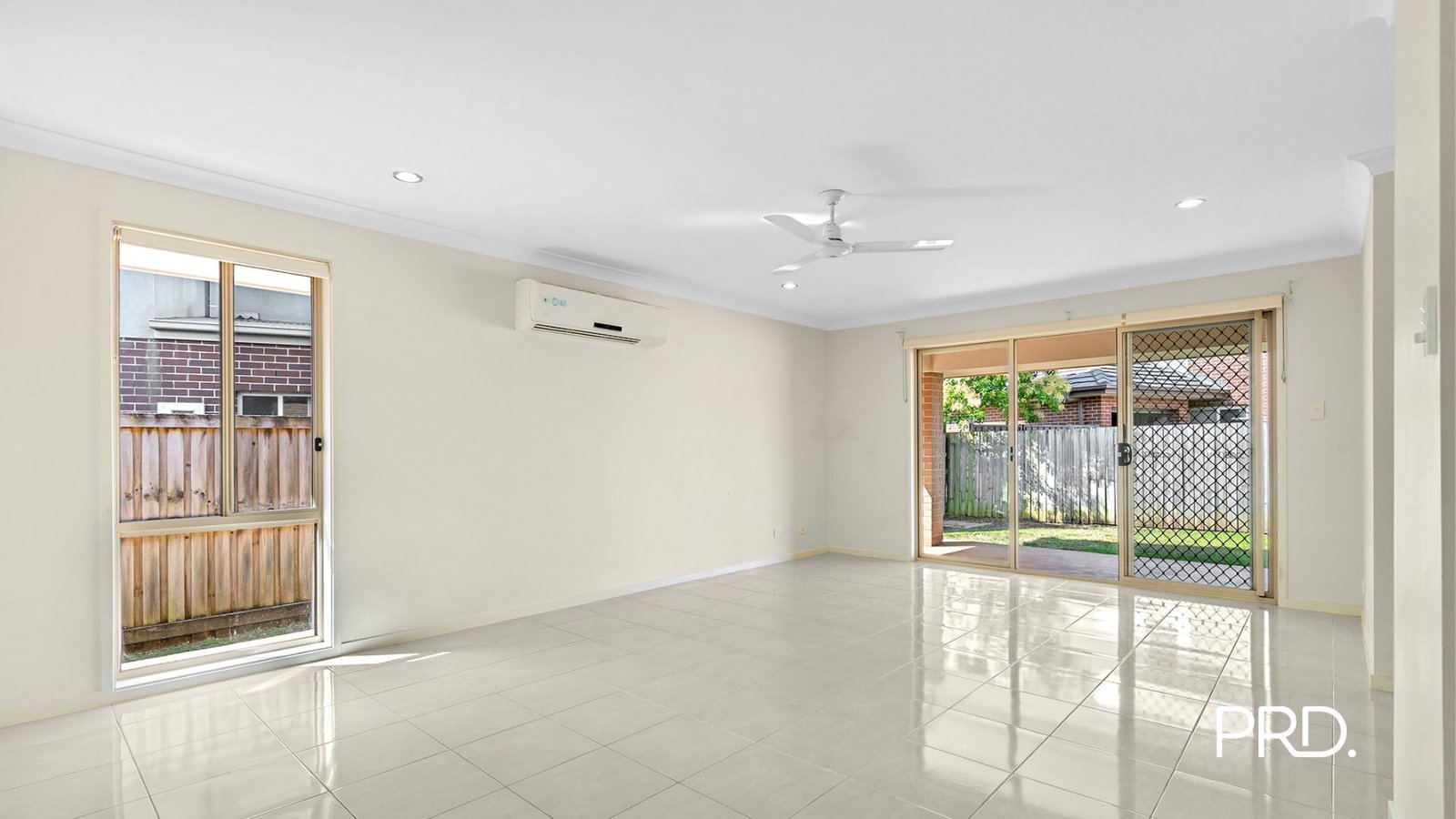 12 Tall Trees Drive Glenmore Park 3